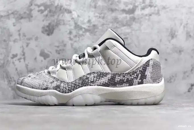 ship 11 Jordan Light to ready PK real Low Snakeskin God snakeskin Retro Bone 0503